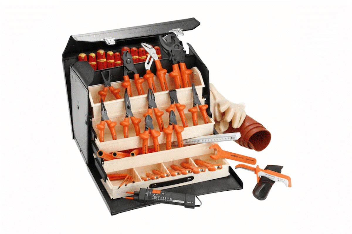 Facom professional hand tools set for mechanics