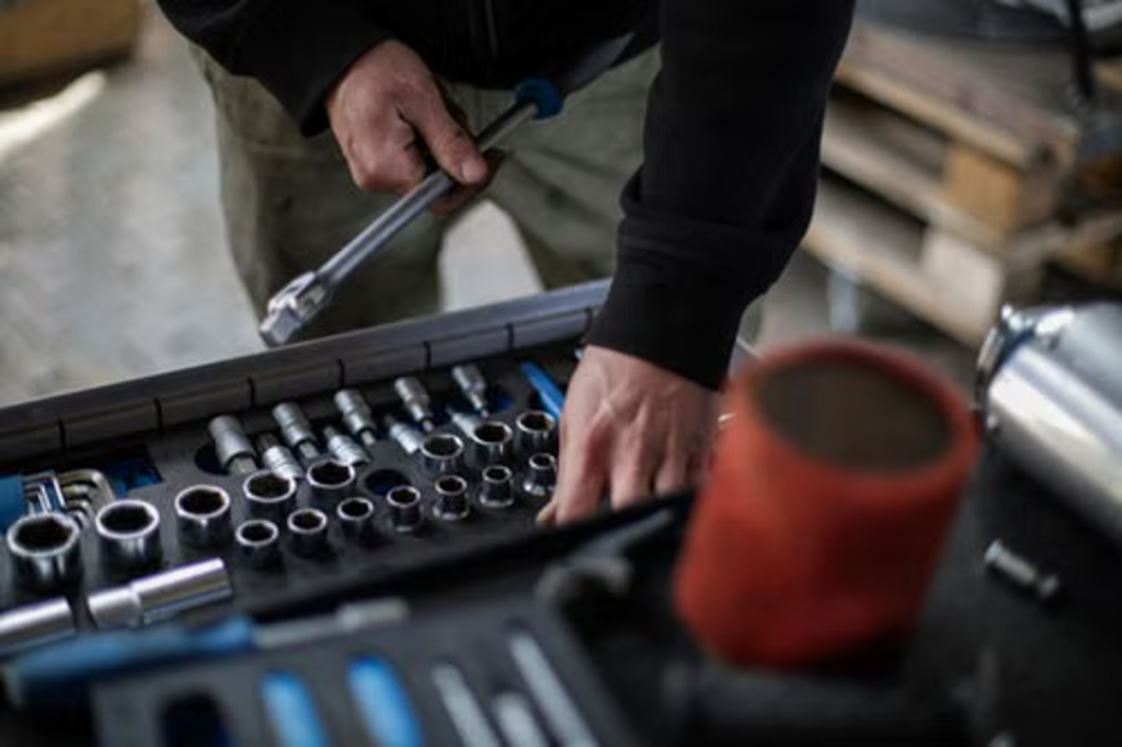 Aircraft maintenance tools